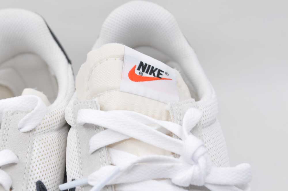 나이키 테일윈드 79 혀