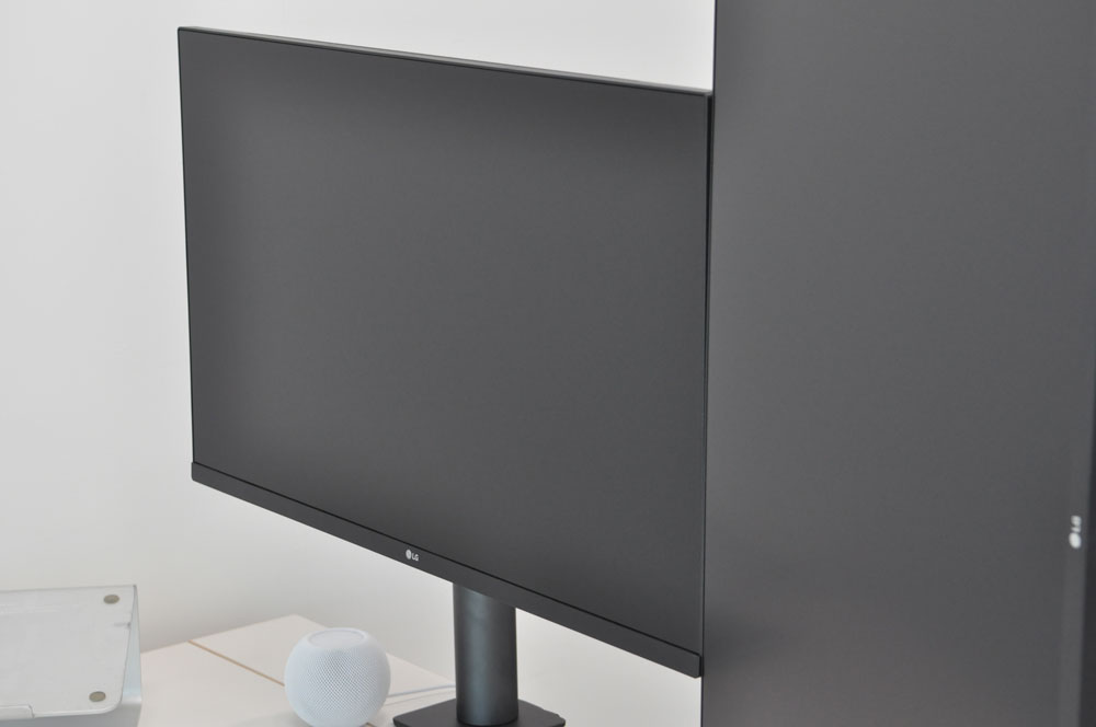 4K 32인치 모니터 LG 32UN880 듀얼 및 피벗 사용 후기