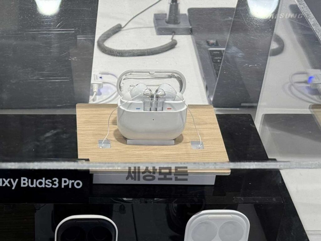갤럭시 버즈3 프로 화이트 색상 실물 후기