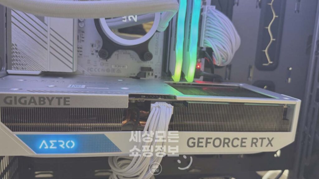 시소닉 NEW FOCUS V4 GX-1000 GOLD 풀모듈러 ATX3.1 화이트 후기