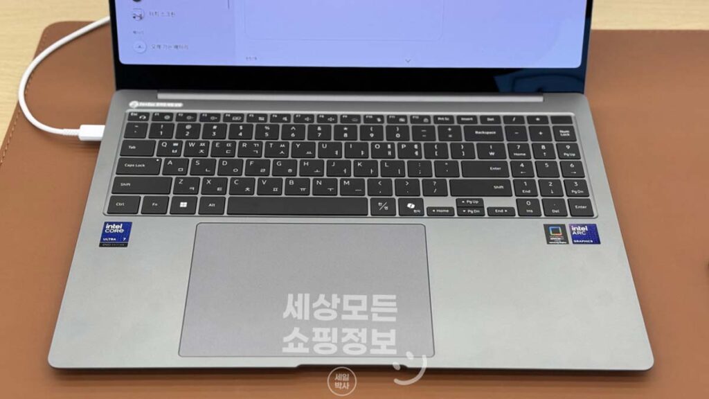 삼성 갤럭시북5 프로 NT960XHA-KP72G 및 NT960XHA-KC51S 차이점 비교 정리